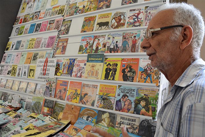 Folheteiro planeja fundar museu do cordel