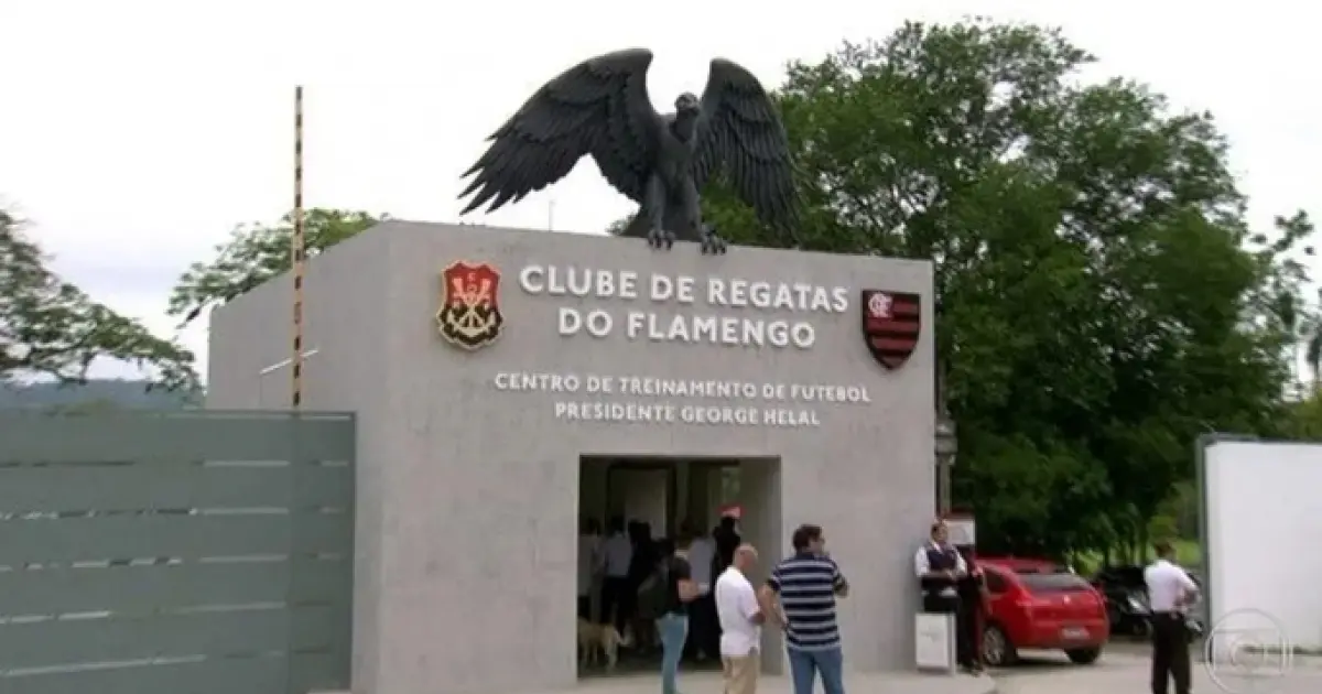 Justiça absolve todos os réus no caso do incêndio do Ninho do Urubu, que matou 10 jovens do Flamengo