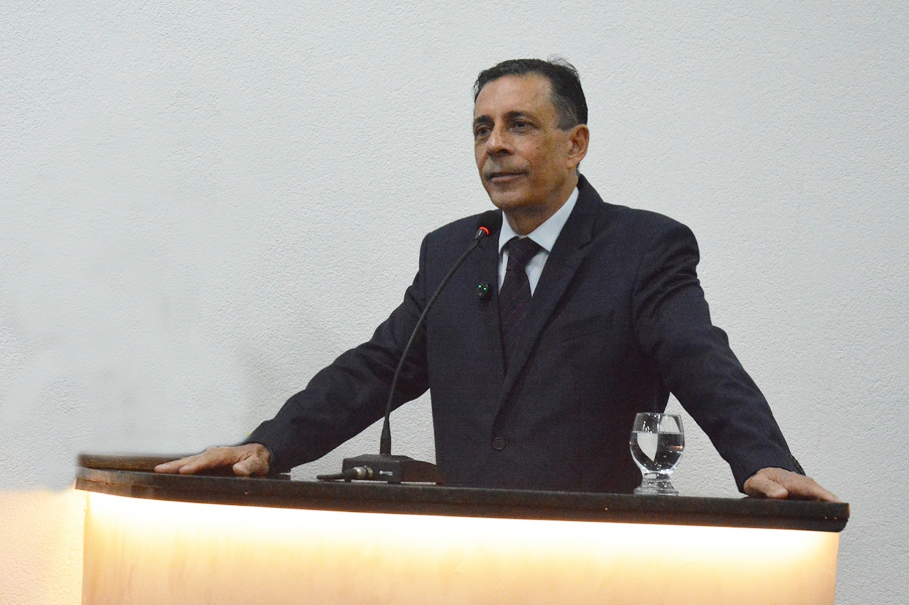 Sérgio Carneiro pede demissão da Secretaria de Mobilidade Urbana