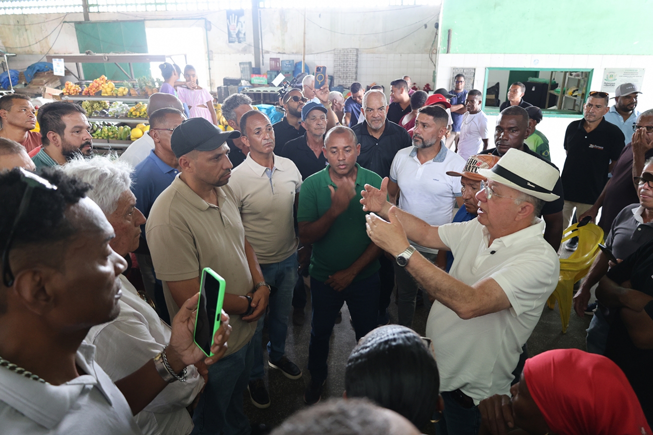 Pacote de obras de aproximadamente R$ 3,5 milhões é anunciado para Humildes e Limoeiro