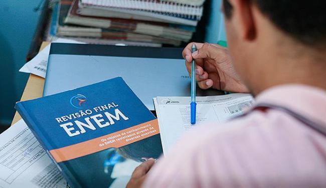 MEC abre consulta pública sobre Enem online