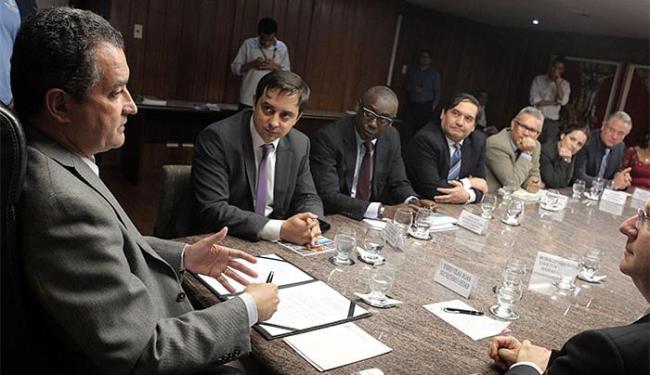 Bahia vai produzir remédios para o tratamento do HIV e hepatite C