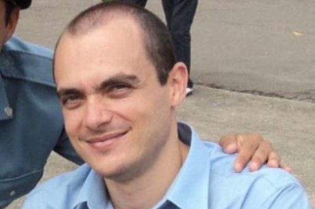 Brasileiro tetraplégico volta a andar com nova técnica da medicina