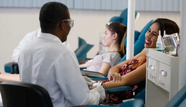 Doações de sangue caem por causa de doenças ligadas ao Aedes