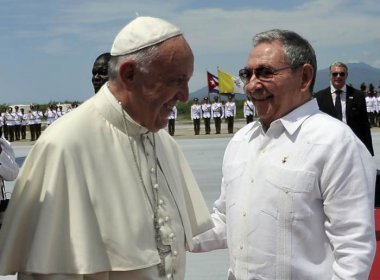Cuba concede indulto a 787 presos após apelo do papa Francisco