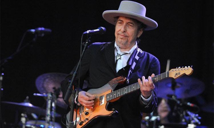 Ausência de Bob Dylan marca entrega de prêmios Nobel