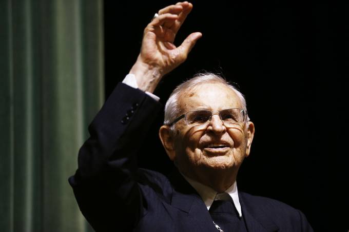 Morre aos 95 anos dom Paulo Evaristo Arns