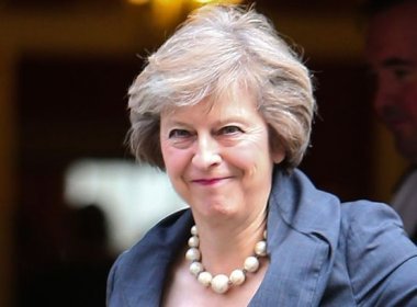 Primeira-ministra britânica defenderá profunda ruptura do Reino Unido com EU