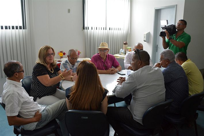 Secretária diz que ambulâncias do SAMU são insuficientes para demanda de Feira de Santana