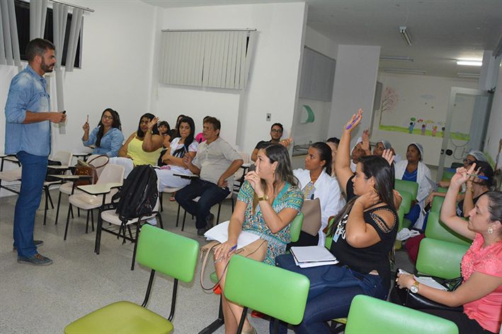 Hospital da Mulher capacita em reanimação cardiopulmonar