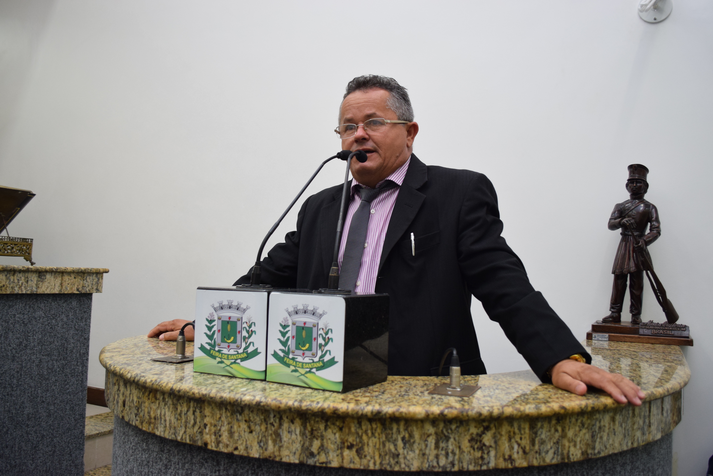 Vereador critica situação da saúde em Feira de Santana