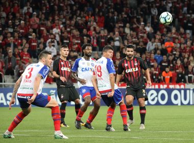 Bahia abre o placar, mas toma a virada e é goleado pelo Atlético-PR em Curitiba
