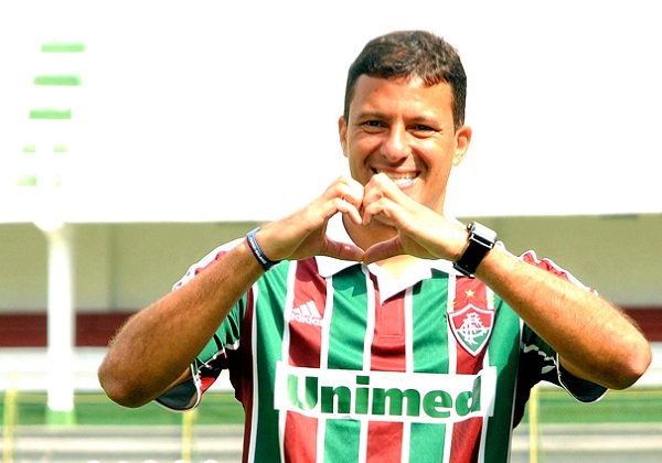 Vitória da Conquista anuncia Washington 'Coração Valente' como novo técnico