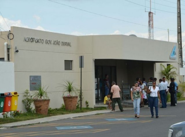 Aeroporto de Feira: grandes expectativas, pequenas ações