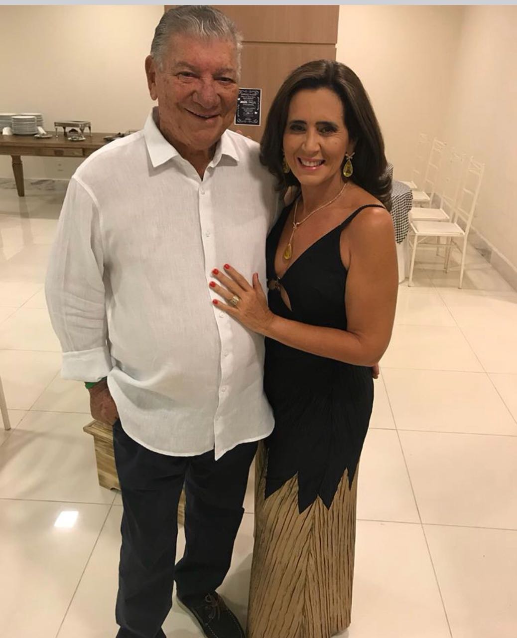Lilia Campos celebra seu Romeu