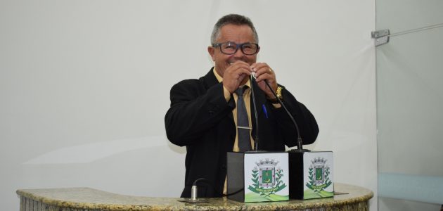 Zé Filé solicita informações sobre prédios alugados pelo Governo Municipal