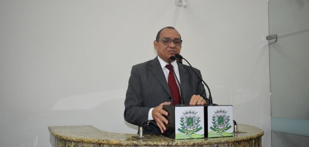 Vereador critica BRT e diminuição em linhas de ônibus de Feira de Santana