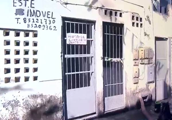 Idosa morre carbonizada após bituca de cigarro provocar incêndio em Simões Filho