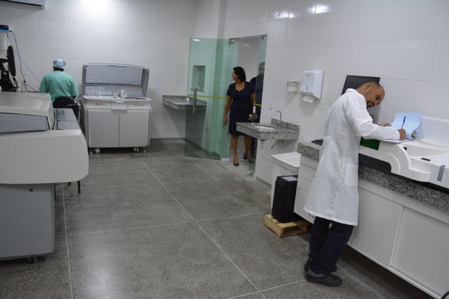Laboratório da Fundação Hospitalar é reinaugurado com capacidade 15 por cento maior