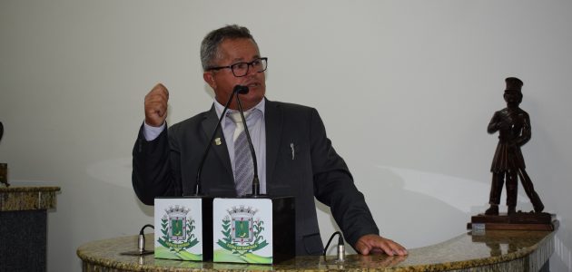 Vereador propõe auditoria em secretarias municipais