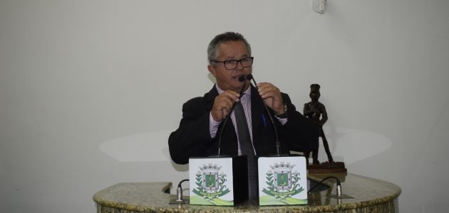 Vereador critica descaso com o homem do campo
