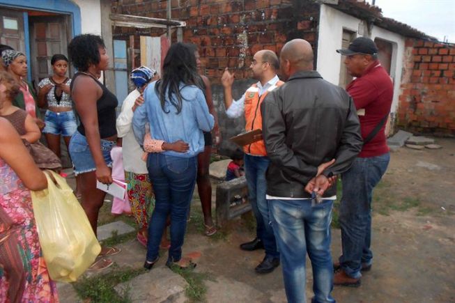 Cidadão deve informar no Fala Feira 156 situações decorrentes das chuvas