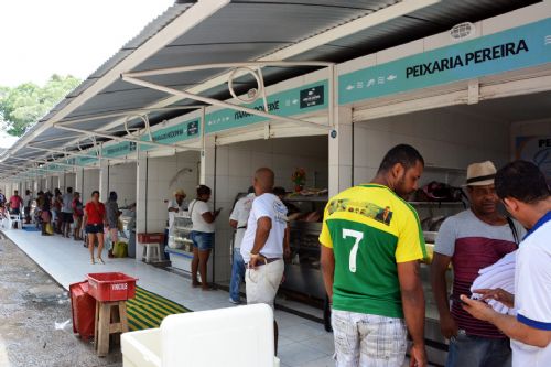 Feira: Galpão de Peixes do Centro preparado para atender aos clientes