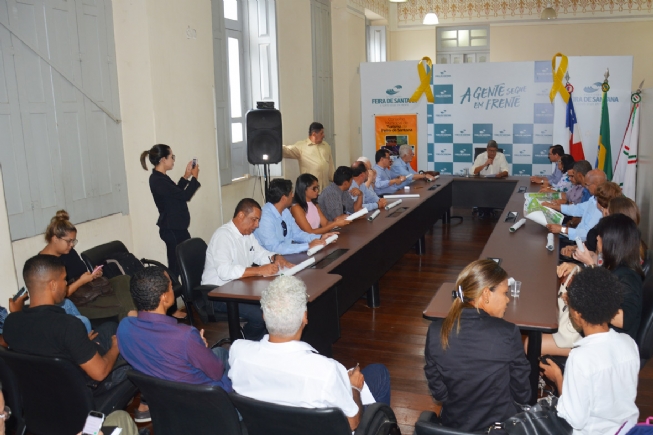 Prefeito Colbert Filho empossa novos membros do Conselho Municipal de Turismo