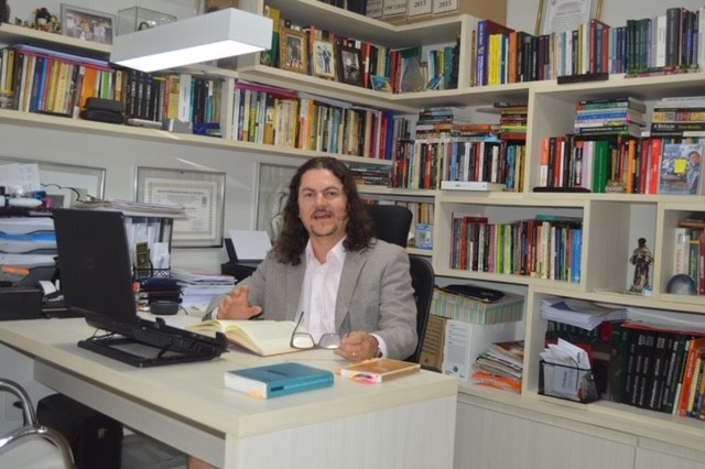 Professor  Nilo Reis  se apresentará no México.
