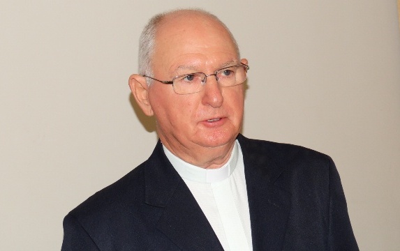 Dom Itamar Vian é internado em Feira de Santana