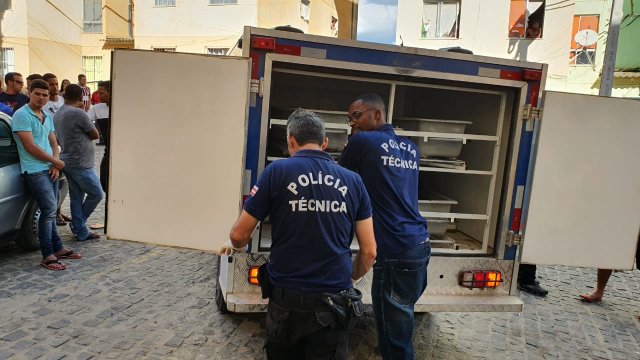 Quatro pessoas são mortas e 14 baleadas em festa de paredão na Bahia