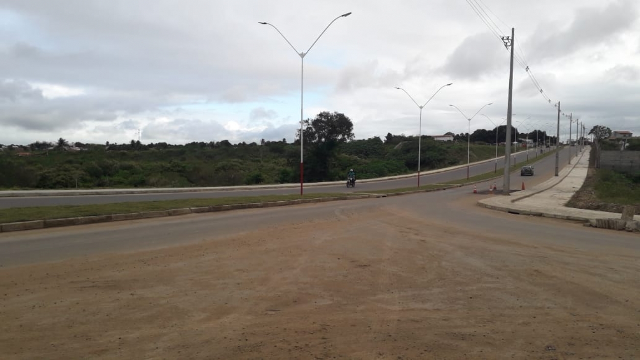 Urbanização da avenida Ayrton Senna próxima da conclusão