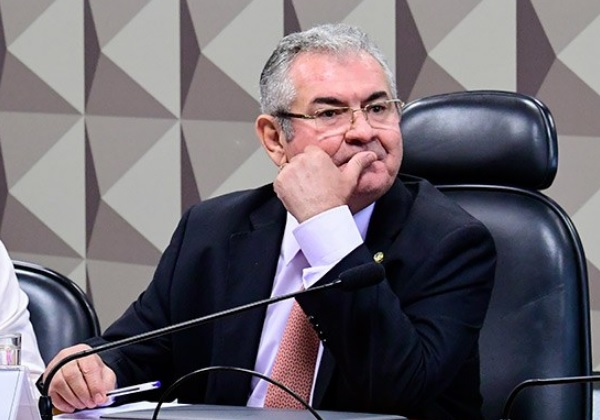 Angelo Coronel defende realização do Carnaval em fevereiro, mesmo durante a pandemia