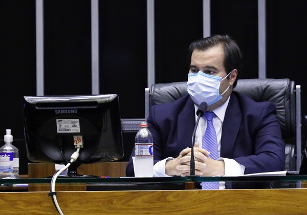 Maia nega possibilidade de prorrogar estado de calamidade