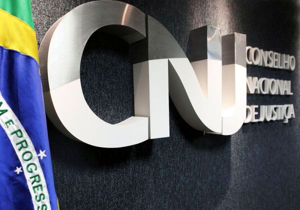 CNJ abre procedimento sobre conduta de juiz em caso de Mariana Ferrer