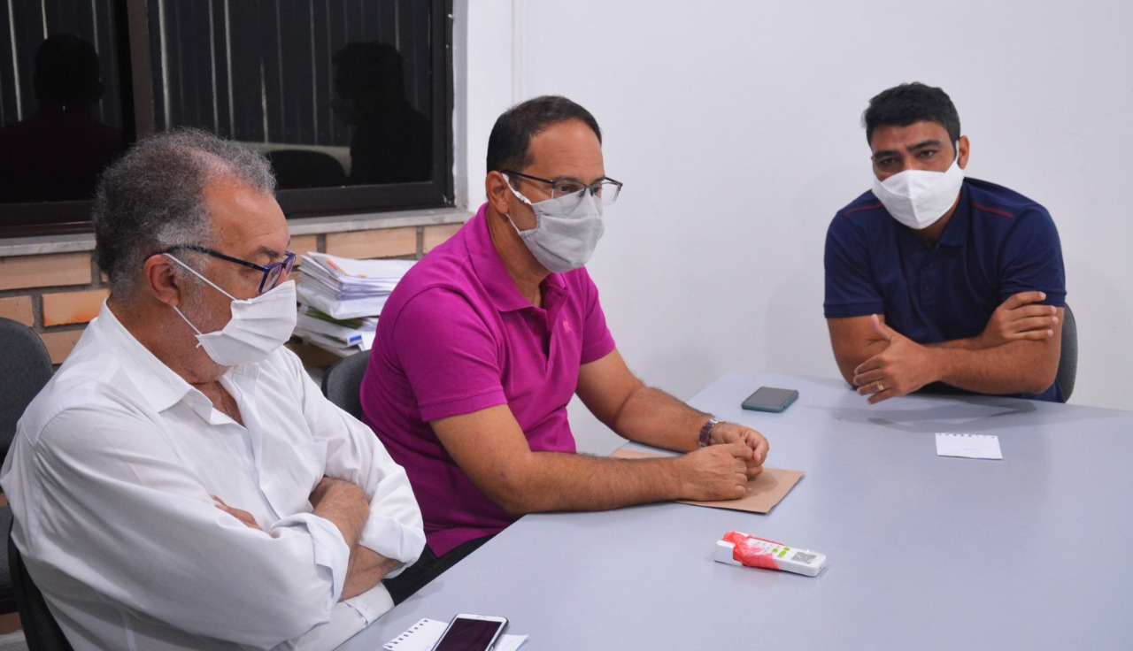 Danos foram pequenos em obras ainda em execução no centro de Feira, diz diretor-técnico de empresa responsável