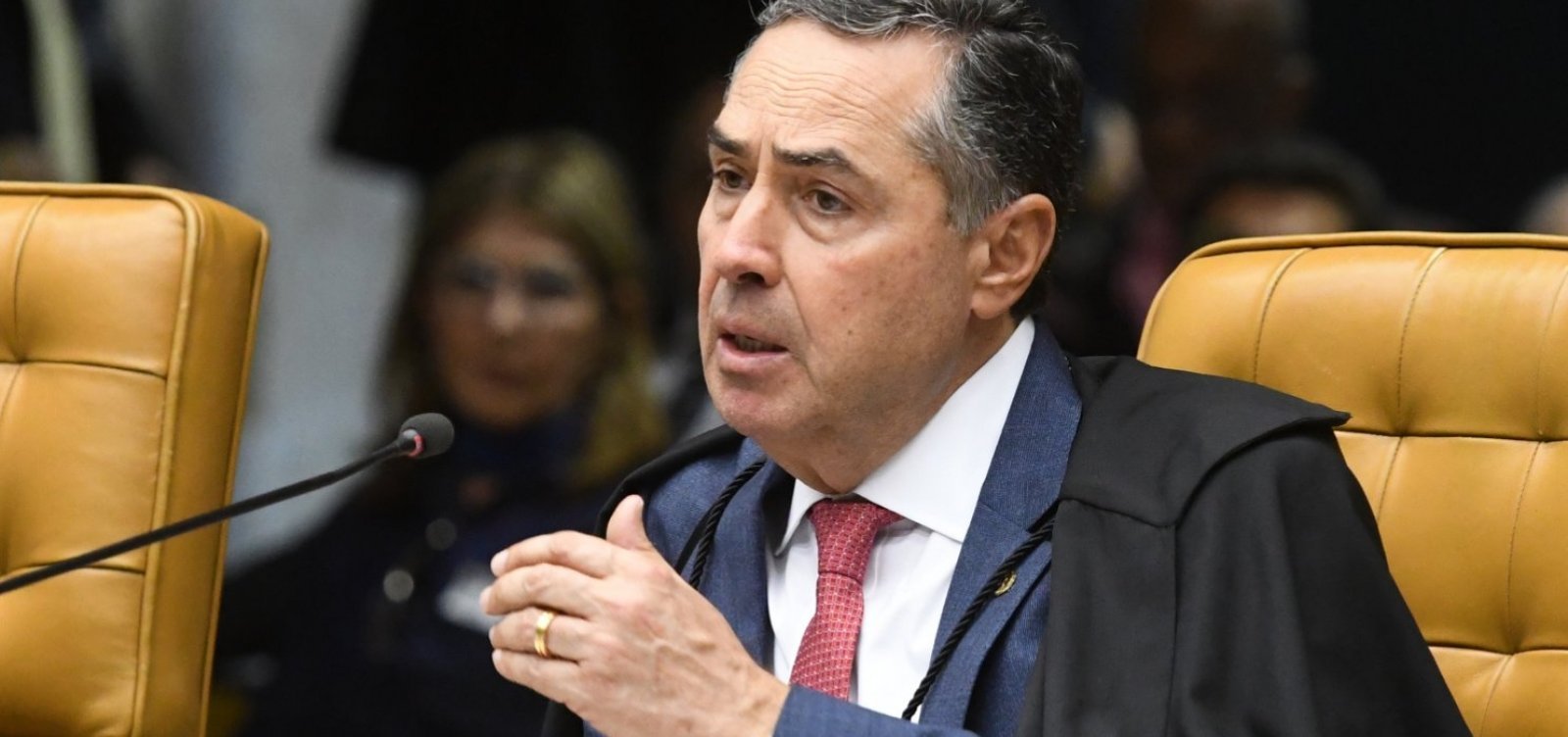 Presidente do TSE paralisa pedido sobre Ficha Limpa até definição do STF   