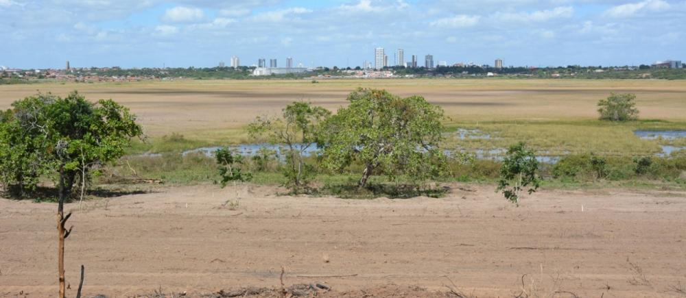 Lagoa Salgada começa a ser revitalizada; projeto contempla área de lazer e esportes