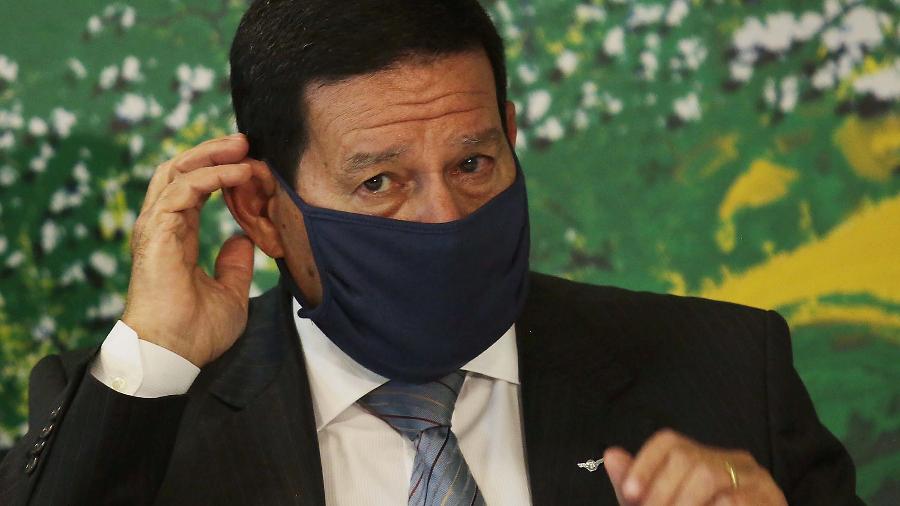 Mourão defende Pazuello e diz que excesso de pressão leva a descontrole