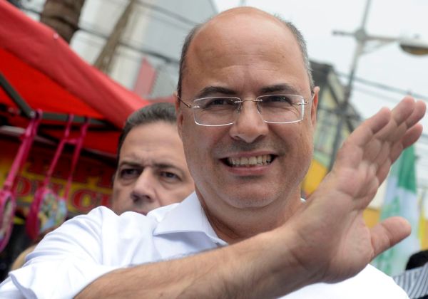 Desembargadores e advogados ligados a Wilson Witzel são presos em operação da PF