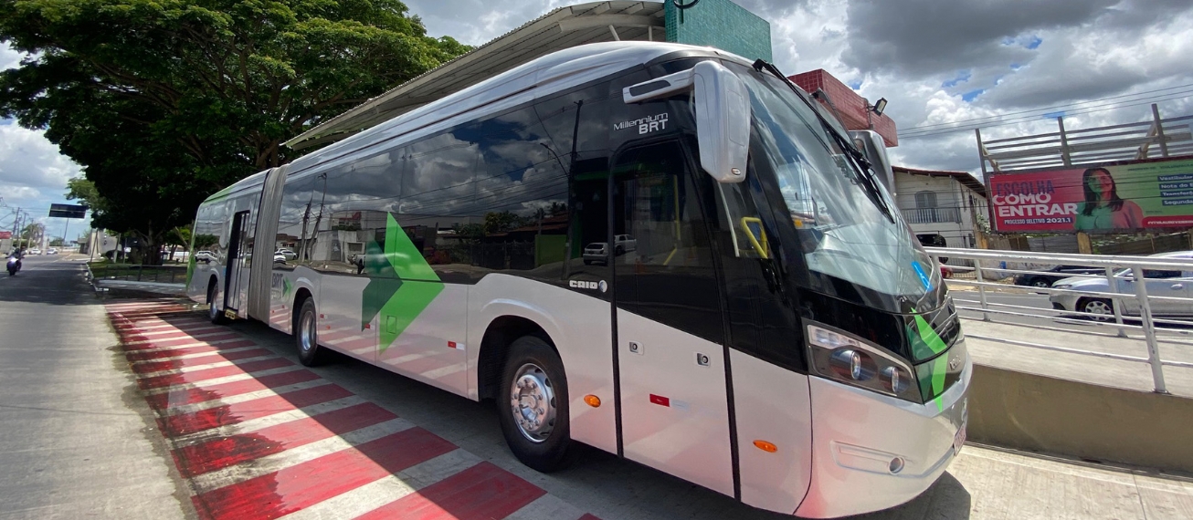 Ônibus urbanos circulam das 5h às 20h30 até sexta (5), em Feira de Santana