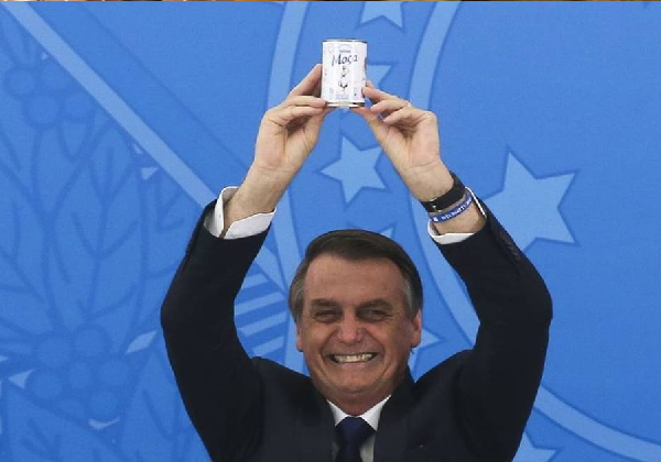 Bolsonaro diz a apoiadores que lockdown não deu certo em lugar nenhum do mundo