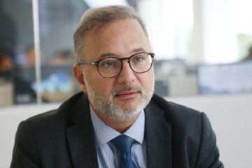 Vilas-Boas critica Anvisa por dificultar uso da Sputnik V e espera intervenção do STF