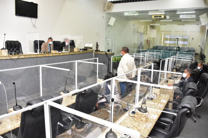 Município gastou, além do obrigatório, os recursos destinados à saúde e à educação em 2020