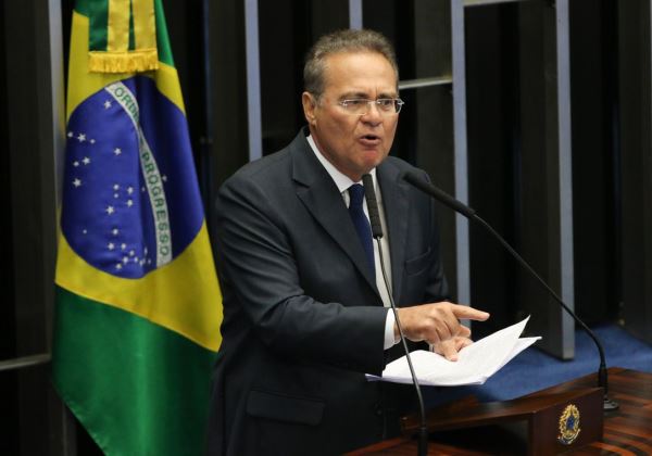 Possível relator da CPI da Covid, Renan Calheiros diz que Bolsonaro se omitiu na pandemia