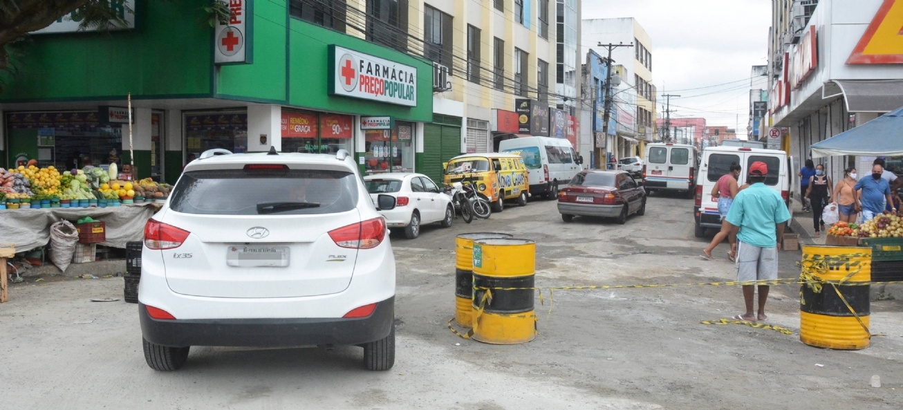 Prefeitura interdita parte da Rua Marechal Deodoro, nesta segunda-feira (26)