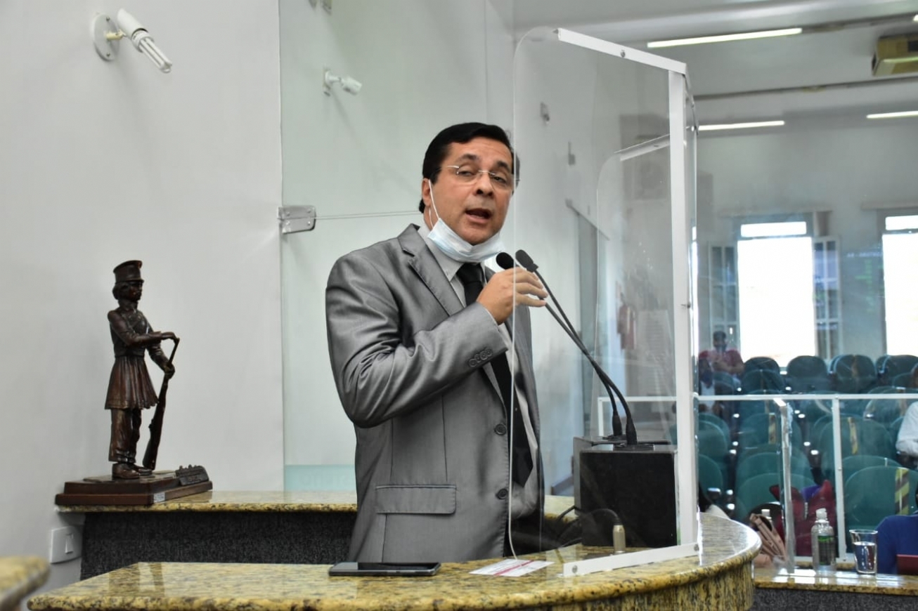 Colbert prometeu empregos, caso eleito, em reuniões no 2º turno da campanha, afirma Fernando Torres
