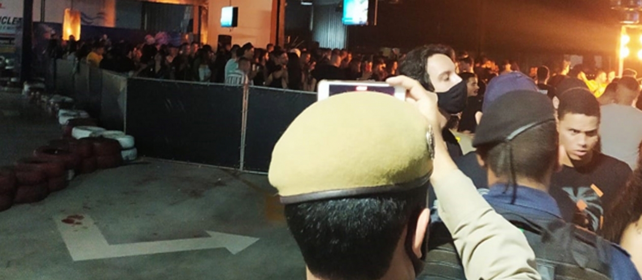 Feira de Santana: Fiscalização fecha 16 bares em flagrante
