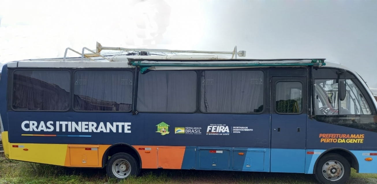 Cras Itinerante leva assistência social a bairros e distritos de Feira de Santana