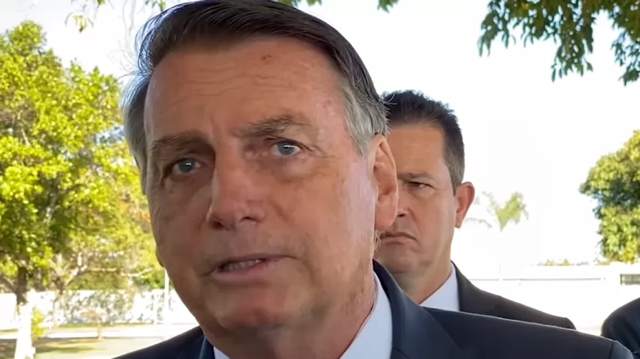 Bolsonaro atribui derrota da PEC do Voto Impresso a medo de retaliação e chantagem